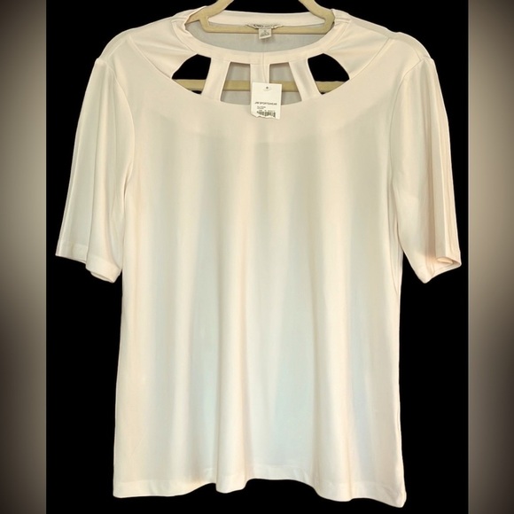 CATO Solid Cream Color Cutout Neckline Short Sleeve Dress Top, Size Small, NWT. - Picture 1 of 8